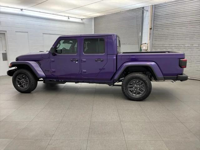 2026 Jeep Gladiator Sport S