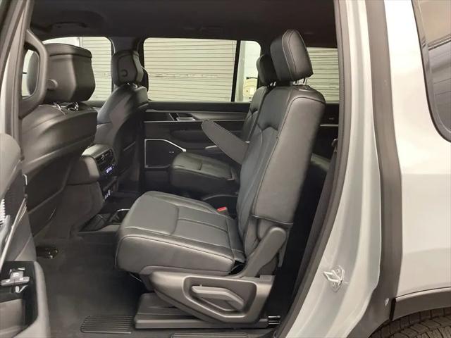 2026 Jeep Grand Wagoneer Limited Altitude 4x4