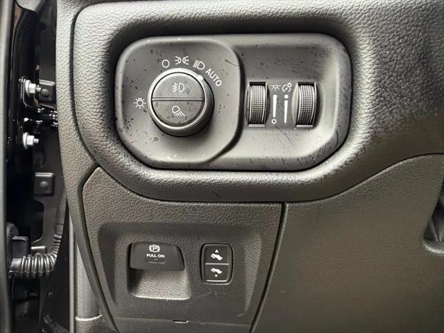 2026 Ram 1500 Laramie Crew Cab 4x4 5'7" Box