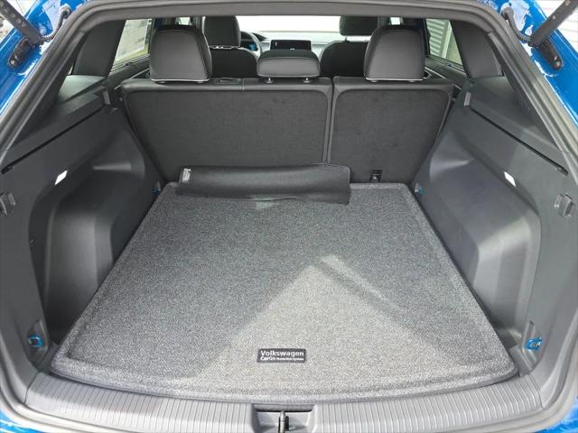 2026 Volkswagen Atlas Cross Sport SEL Premium R-Line