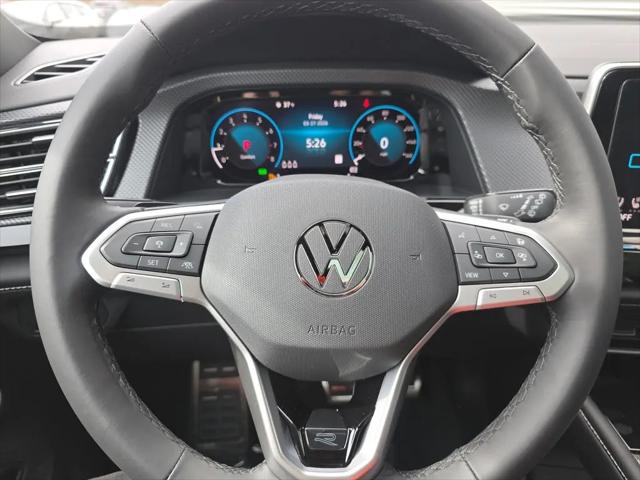 2026 Volkswagen Atlas Cross Sport SEL Premium R-Line