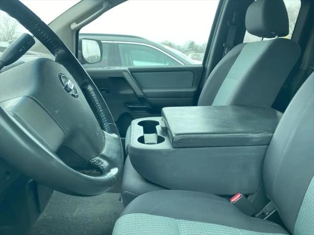 2005 Nissan Titan SE