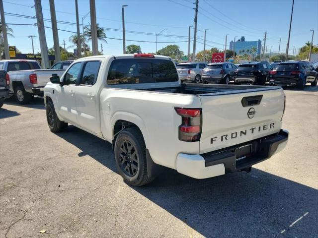 2026 Nissan Frontier Crew Cab Long Bed SV 4x2