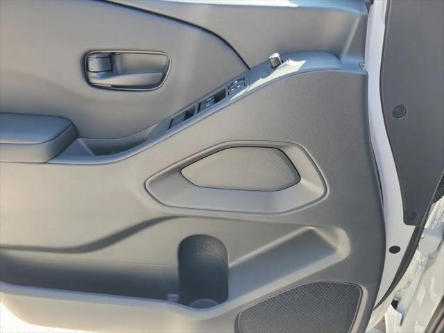 2026 Nissan Frontier Crew Cab Long Bed SV 4x2