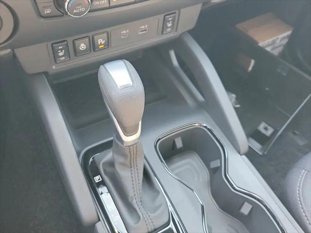 2026 Nissan Frontier Crew Cab Long Bed SV 4x2