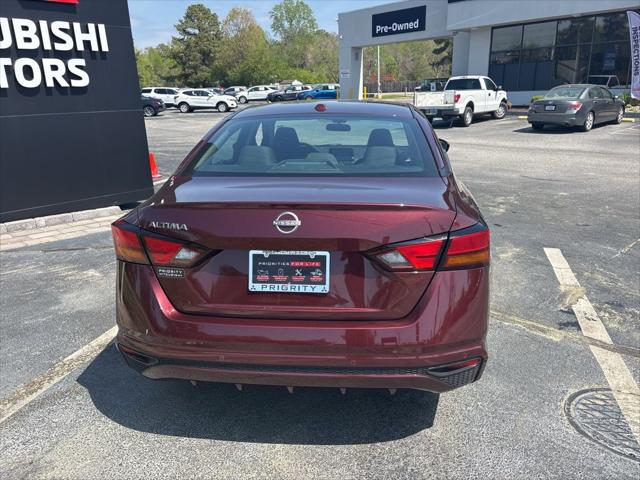 2025 Nissan Altima SV FWD