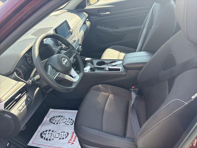 2025 Nissan Altima SV FWD