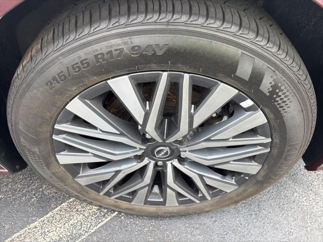 2025 Nissan Altima SV FWD