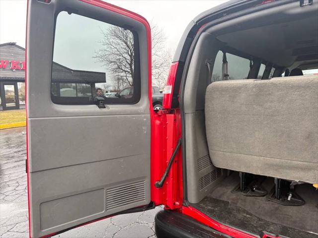 2020 Chevrolet Express Passenger RWD 3500 Extended Wheelbase LS