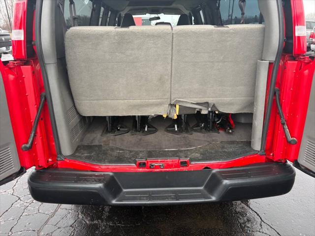 2020 Chevrolet Express Passenger RWD 3500 Extended Wheelbase LS