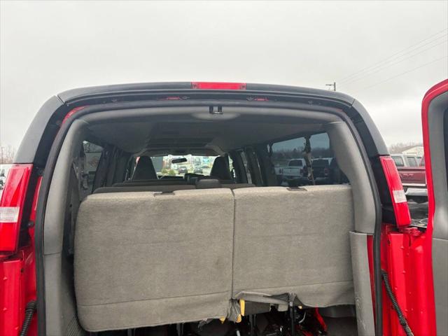 2020 Chevrolet Express Passenger RWD 3500 Extended Wheelbase LS
