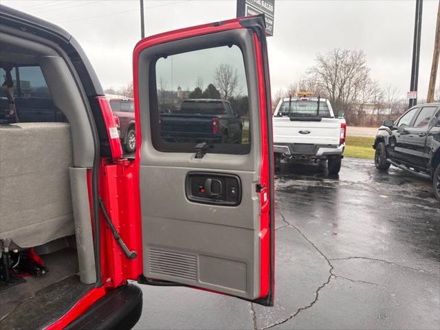 2020 Chevrolet Express Passenger RWD 3500 Extended Wheelbase LS