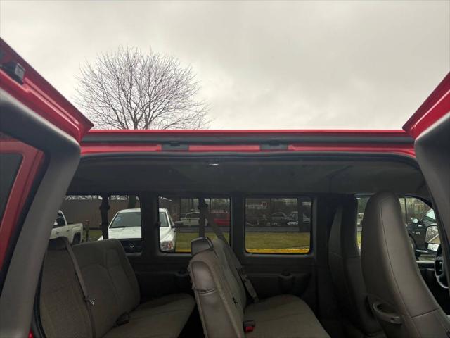 2020 Chevrolet Express Passenger RWD 3500 Extended Wheelbase LS