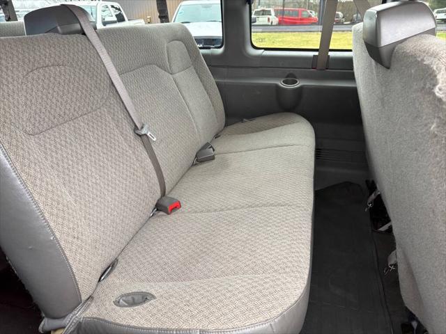 2020 Chevrolet Express Passenger RWD 3500 Extended Wheelbase LS