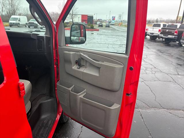 2020 Chevrolet Express Passenger RWD 3500 Extended Wheelbase LS