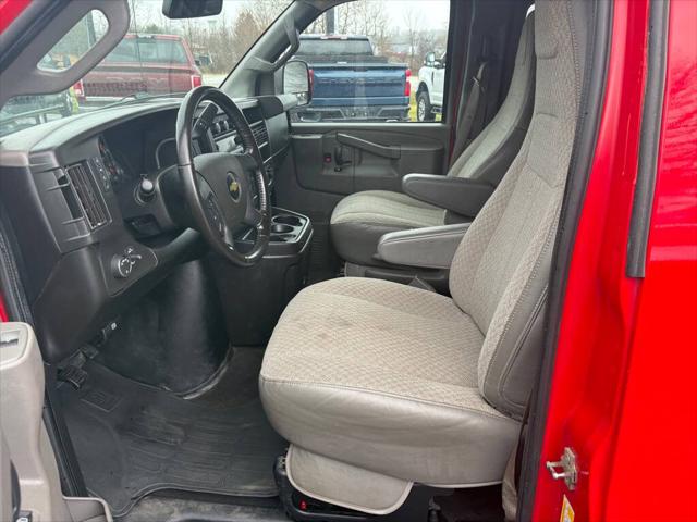 2020 Chevrolet Express Passenger RWD 3500 Extended Wheelbase LS