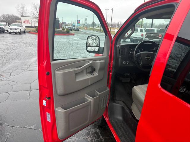 2020 Chevrolet Express Passenger RWD 3500 Extended Wheelbase LS