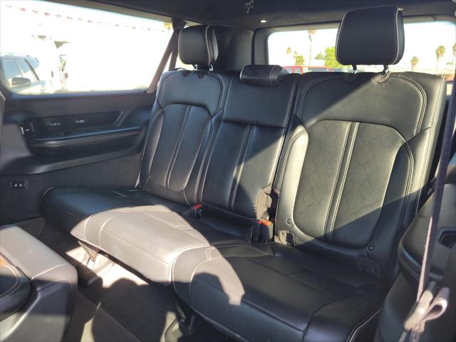 2023 Jeep Grand Wagoneer L Series II 4x4