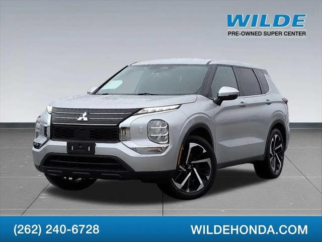 2022 Mitsubishi Outlander ES 2.5 S-AWC for sale in Waukesha, WI