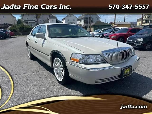2007 Lincoln Town Car Signature for sale in Scranton, PA