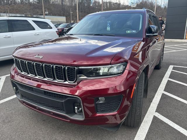 2022 Jeep Grand Cherokee L Overland 4x4