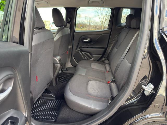 2023 Jeep Renegade Trailhawk 4x4