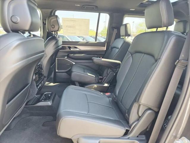 2026 Jeep Grand Wagoneer Upland 4x4