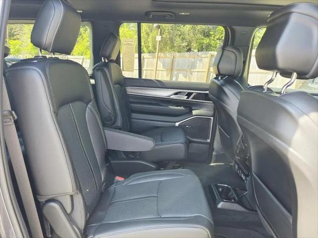 2026 Jeep Grand Wagoneer Upland 4x4