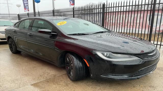 2017 Chrysler 200 Touring