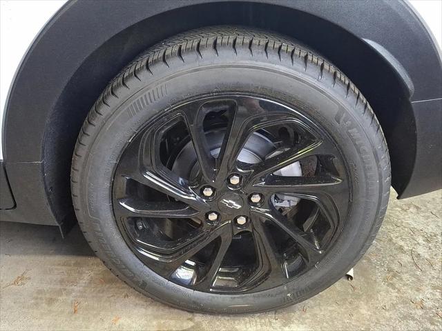 2027 Chevrolet Bolt RS FWD