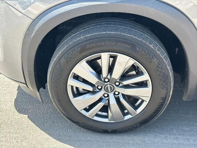2025 Nissan Pathfinder SV 4WD
