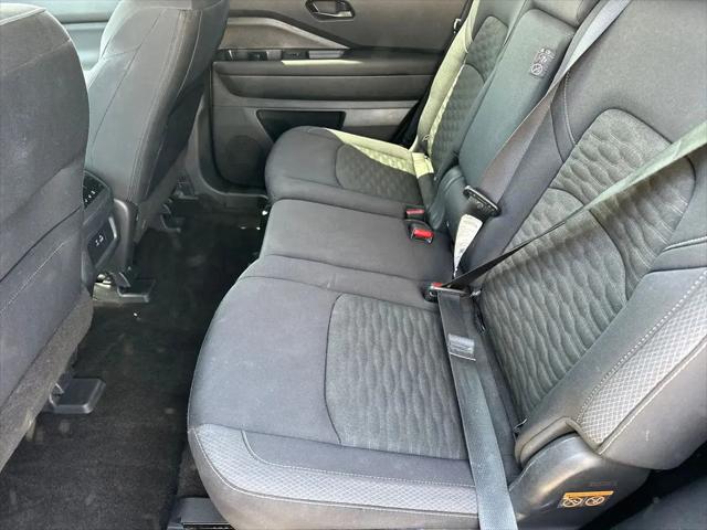 2025 Nissan Pathfinder SV 4WD