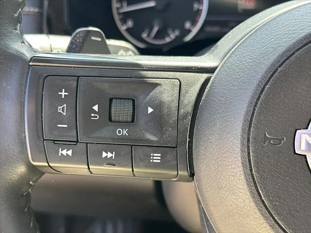 2025 Nissan Pathfinder SV 4WD