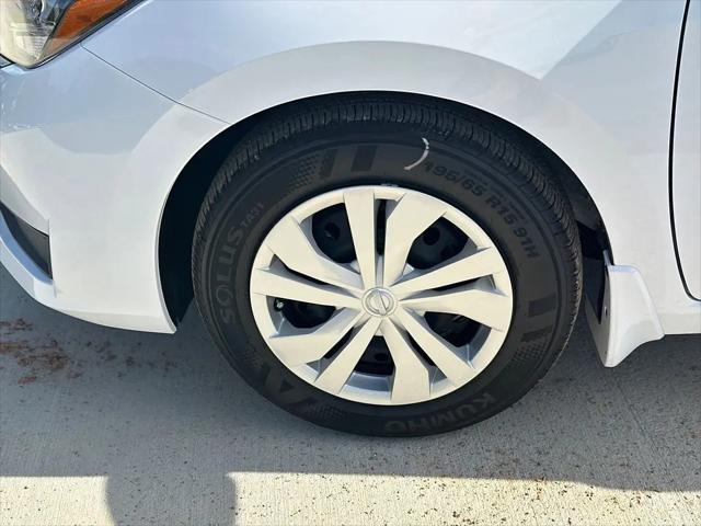 2025 Nissan Versa 1.6 S