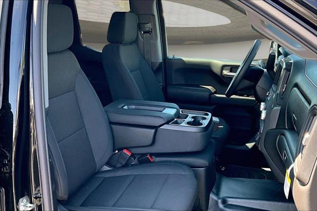 2026 GMC Sierra 1500 Double Cab, Standard Bed, Pro, 4WD