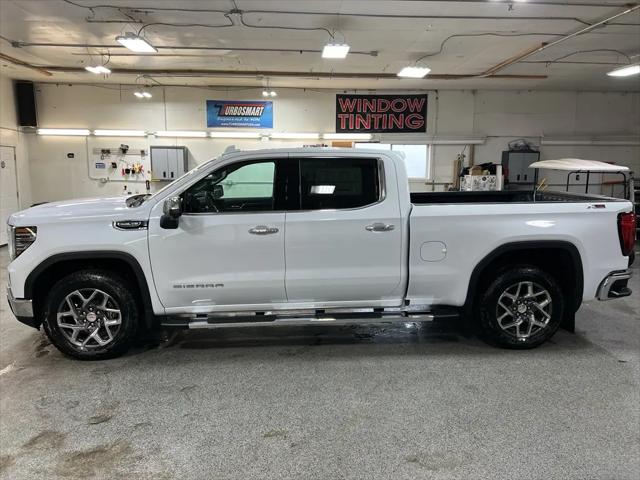 2026 GMC Sierra 1500 Crew Cab, Standard Bed, SLT, 4WD