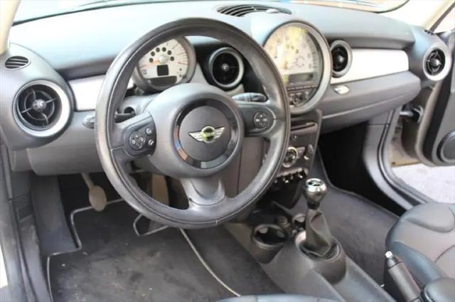 2012 MINI Cooper Cooper