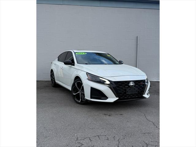 2023 Nissan Altima SR FWD