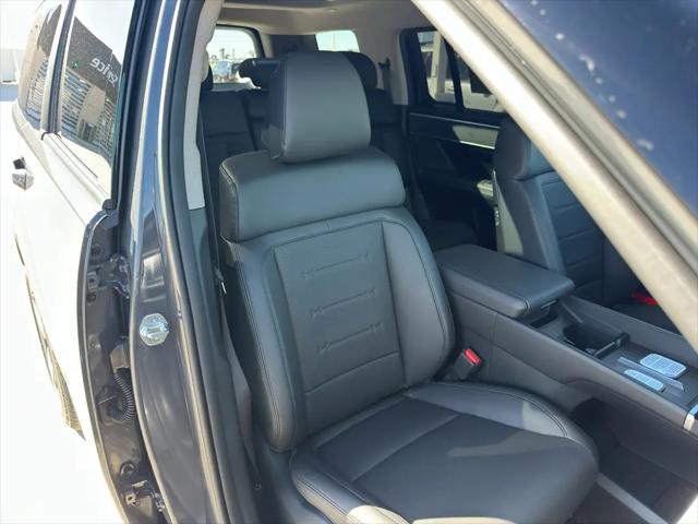 2026 Hyundai Santa Fe Limited 7 Passenger