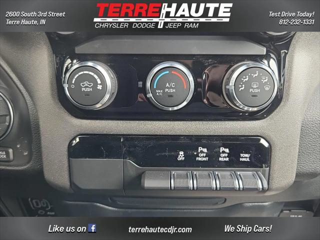 2026 Ram 1500 Warlock Crew Cab 4x4 5'7" Box