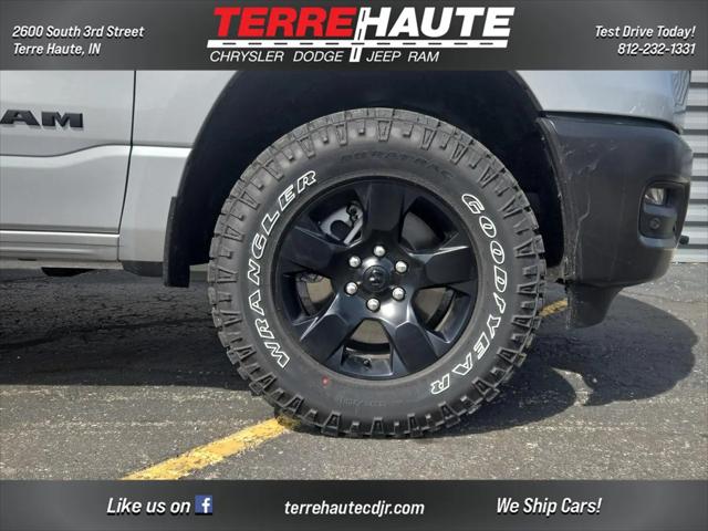 2026 Ram 1500 Warlock Crew Cab 4x4 5'7" Box