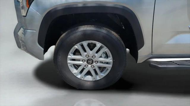 2026 Toyota Tundra SR5 CrewMax 5.5' Bed