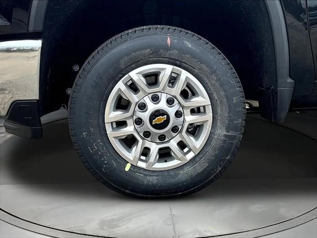 2026 Chevrolet Silverado 2500HD Crew Cab, Standard Bed, LT, 4WD