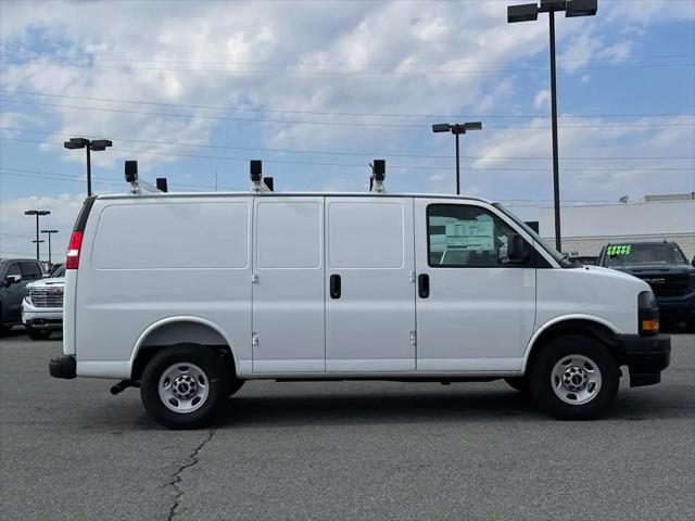 2025 GMC Savana Cargo RWD 2500 Regular Wheelbase Work Van