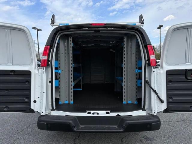 2025 GMC Savana Cargo RWD 2500 Regular Wheelbase Work Van