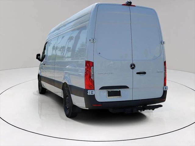 2025 Mercedes-Benz Sprinter 2500 High Roof 4-Cyl Diesel
