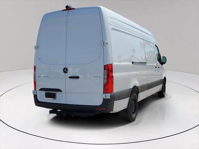 2025 Mercedes-Benz Sprinter 2500 High Roof 4-Cyl Diesel