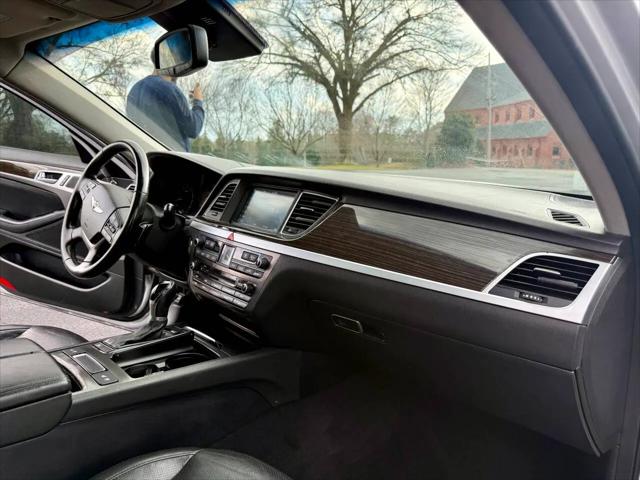 2015 Hyundai Genesis 3.8