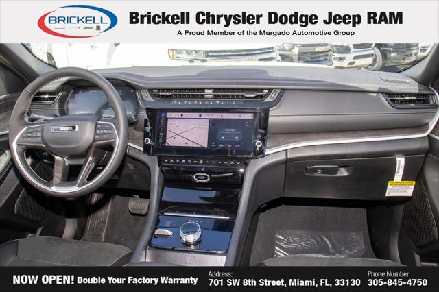 2026 Jeep Grand Cherokee L Altitude 4x4