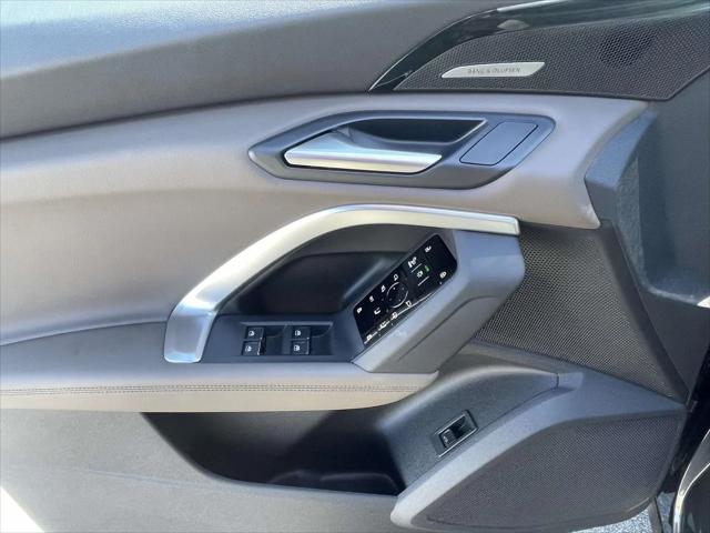 2025 Audi Q5 Prestige TFSI quattro S tronic